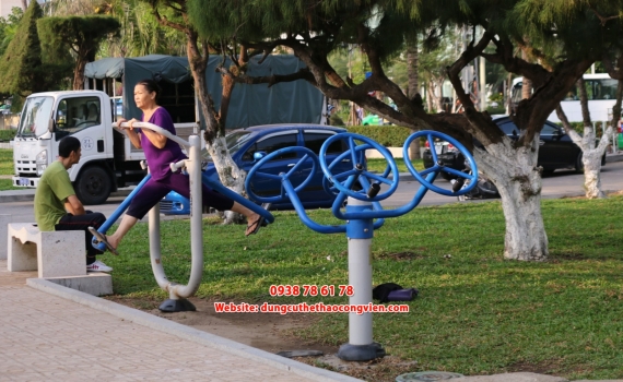 Dụng cụ thể dục thể thao công viên tại Đồng Tháp